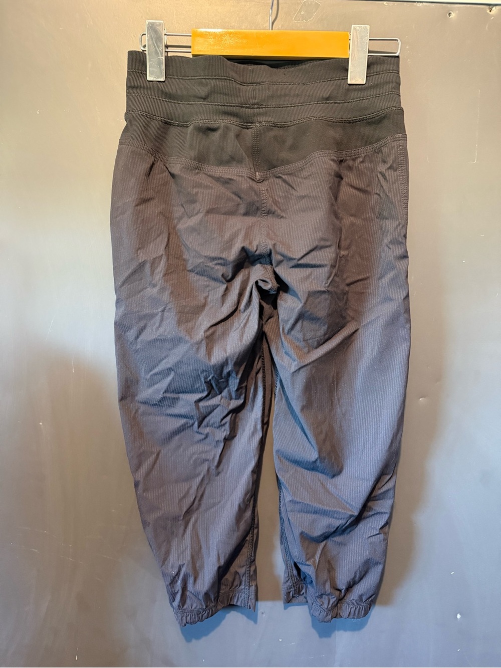 lululemon athletica Black Capri Studio pant